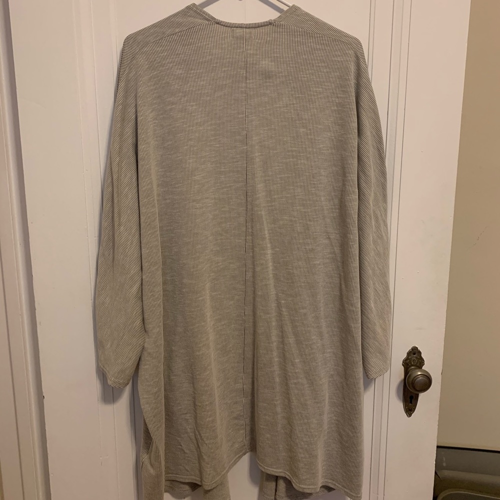 Plus Size Ribbed Sweater Coat - Picture 5 of 8